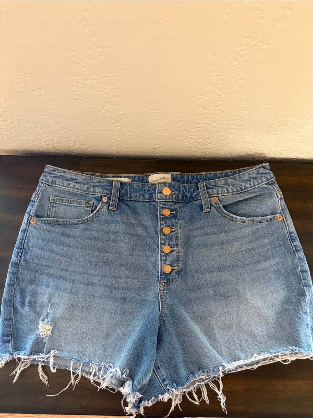 Universal Thread Medium Blue Button-Front High-Rise Denim Shorts